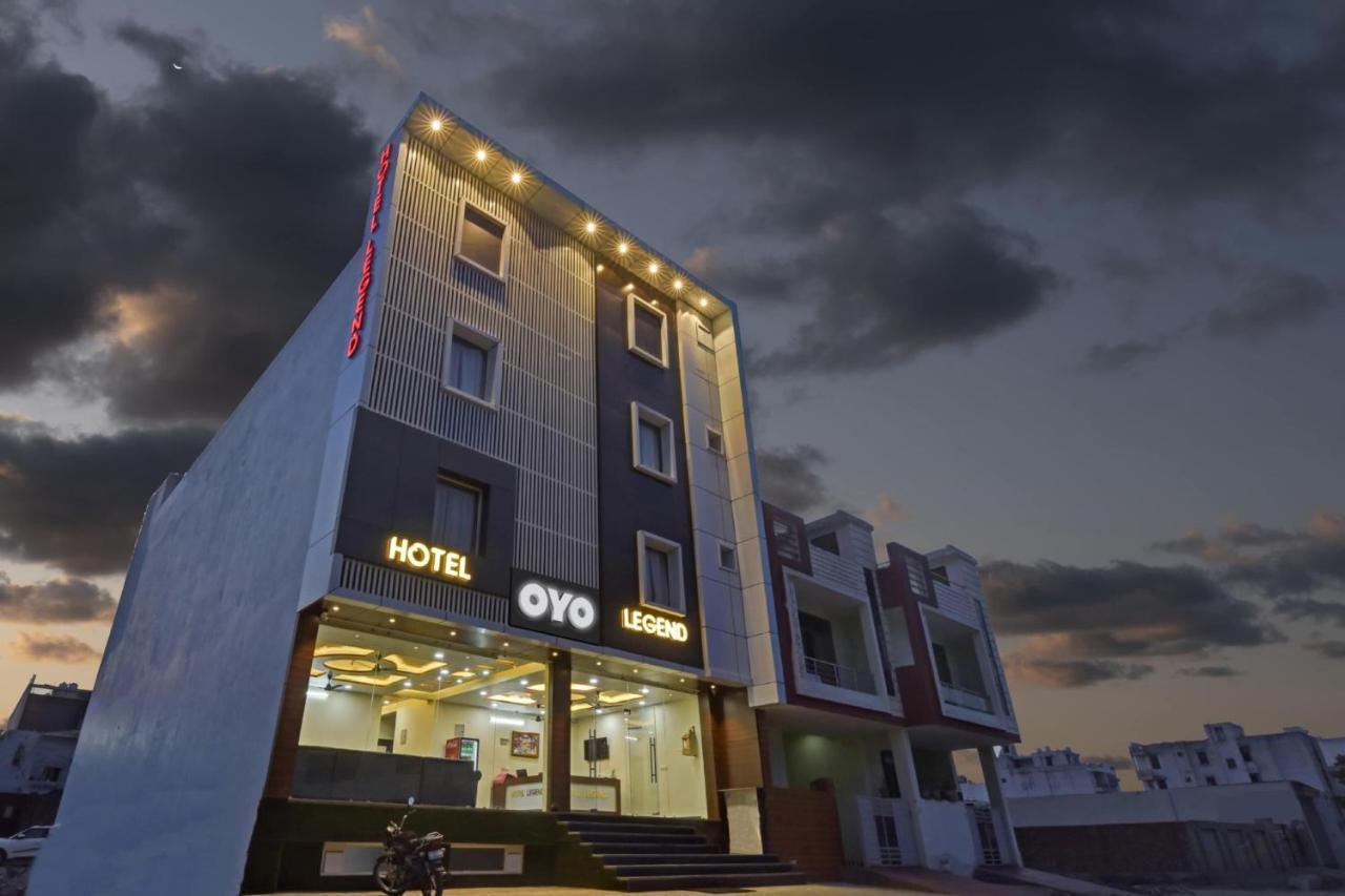 Super Oyo Collection O Hotel Legend Jaipur Exteriör bild